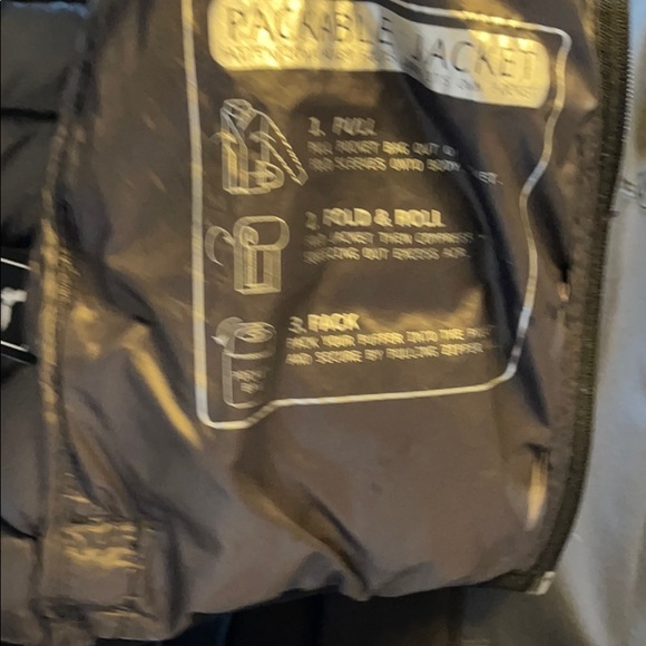 A Black Hawke&Co. Vest - Picture 3 of 8